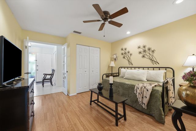 291 Amber Court, Royal Palm Beach, FL 33411