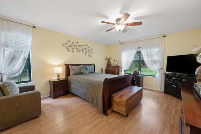 291 Amber Court, Royal Palm Beach, FL 33411