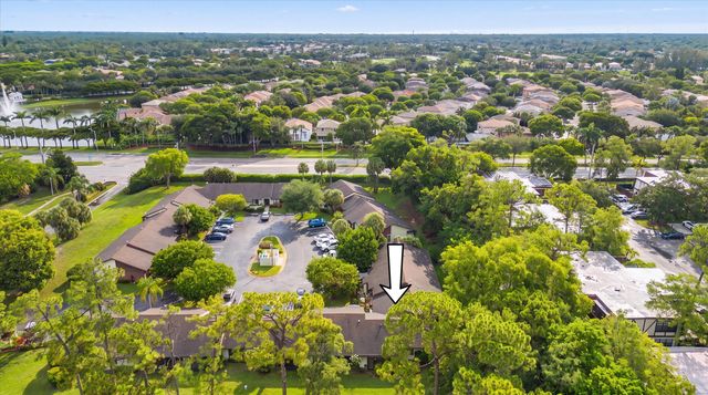 291 Amber Court, Royal Palm Beach, FL 33411