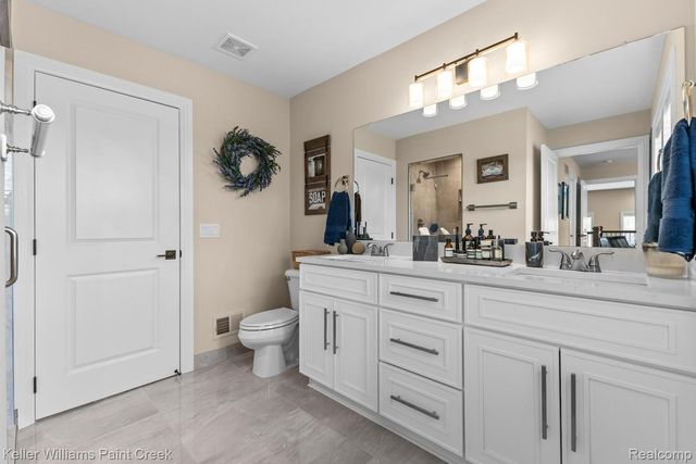 19376 Ryan Drive, Macomb Township, MI 48042
