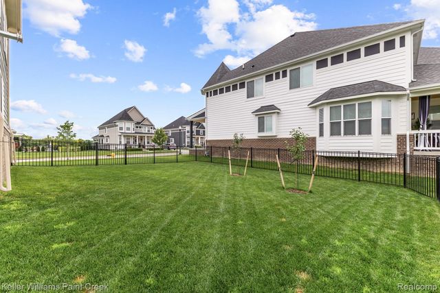 19376 Ryan Drive, Macomb Township, MI 48042