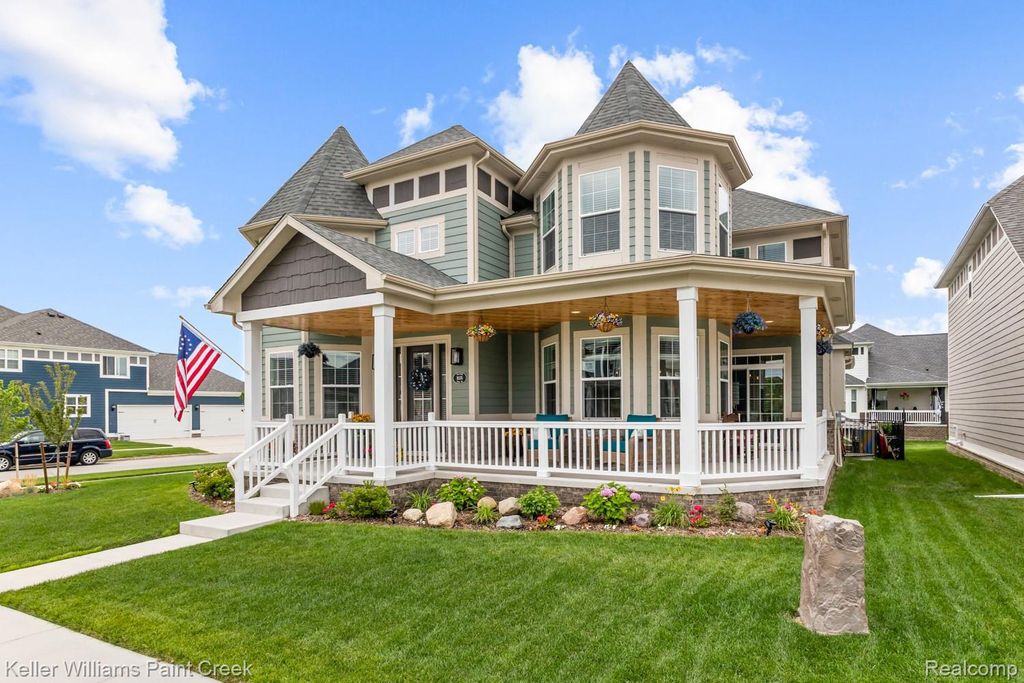19376 Ryan Drive, Macomb Township, MI 48042