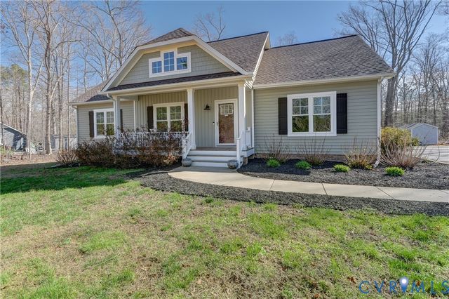 2112 Wood Flower Rd, Powhatan, VA 23139