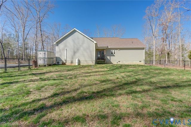 2112 Wood Flower Rd, Powhatan, VA 23139