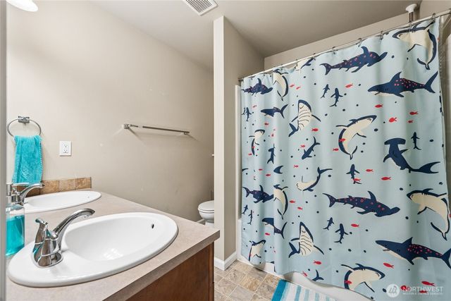 14440 99th Way SE, Yelm, WA 98597