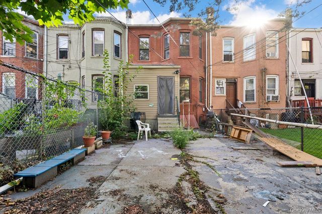 262 E 23rd Street, Brooklyn, NY 11226