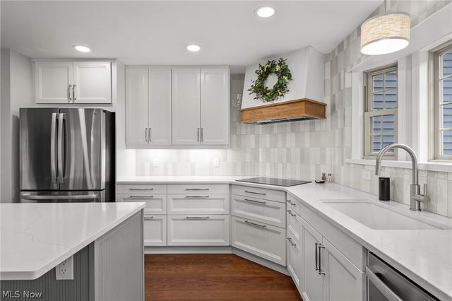 10560 Auburndale Road, Chagrin Falls, OH 44023