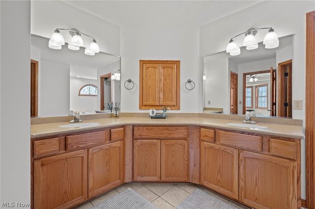 10560 Auburndale Road, Chagrin Falls, OH 44023