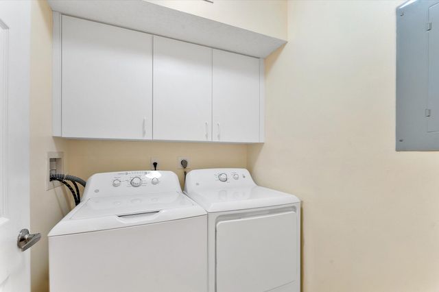 7618 Granville Drive 110-e, Tamarac, FL 33321