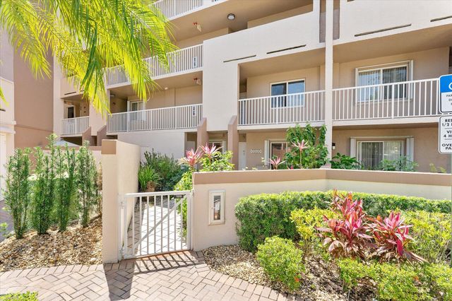 7618 Granville Drive 110-e, Tamarac, FL 33321