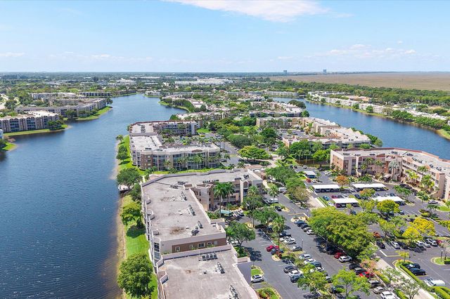 7618 Granville Drive 110-e, Tamarac, FL 33321