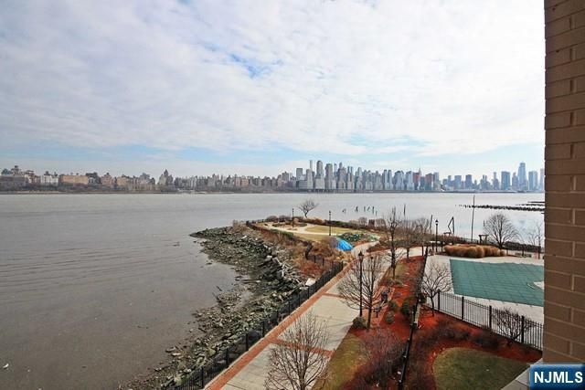 7400 River Road 311, North Bergen, NJ 07047