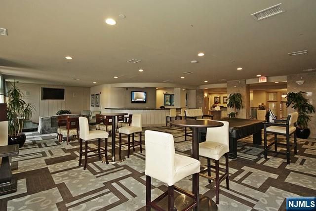 7400 River Road 311, North Bergen, NJ 07047