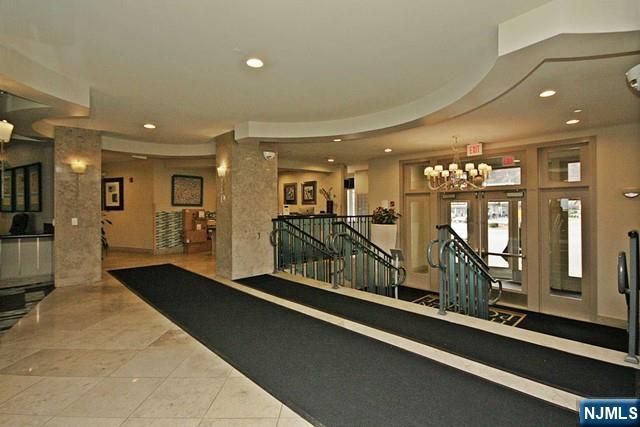 7400 River Road 311, North Bergen, NJ 07047