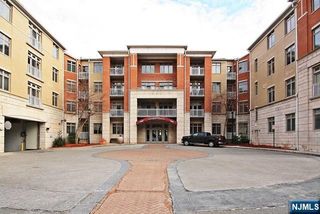 7400 River Road 311, North Bergen, NJ 07047