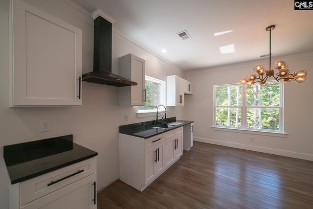 41 Dinkins Place Road, Blythewood, SC 29016