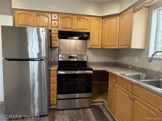 3717 Larchmont Street, Flint, MI 48532