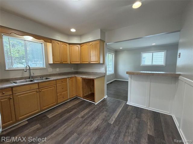 3717 Larchmont Street, Flint, MI 48532