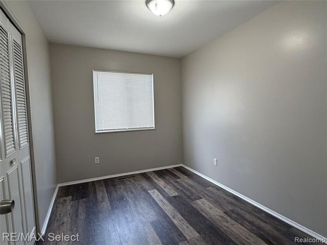 3717 Larchmont Street, Flint, MI 48532