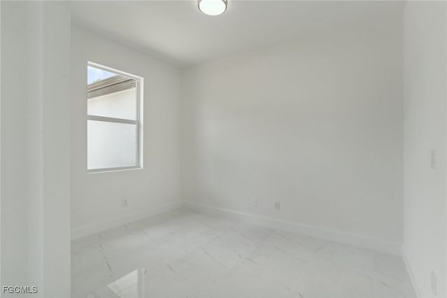 2709 28th ST W, Lehigh Acres, FL 33971