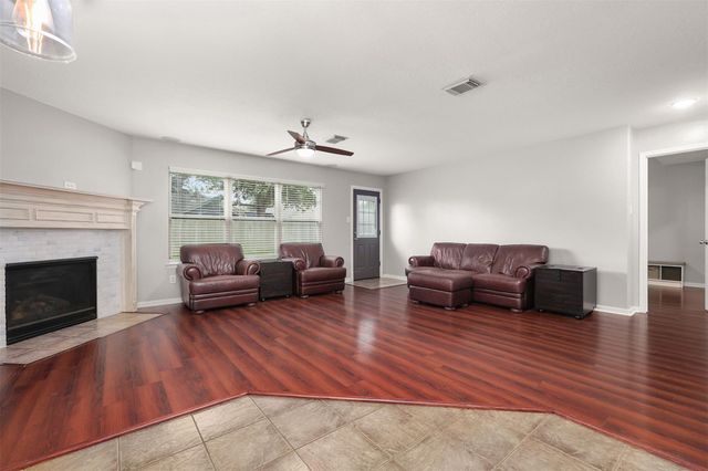 2605 Los Alamos Circle, Deer Park, TX 77536