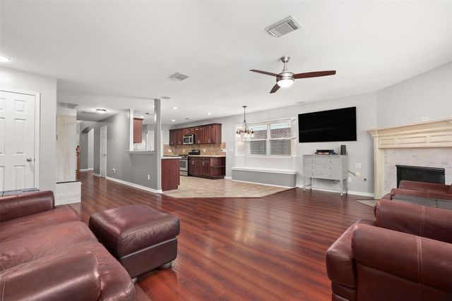 2605 Los Alamos Circle, Deer Park, TX 77536