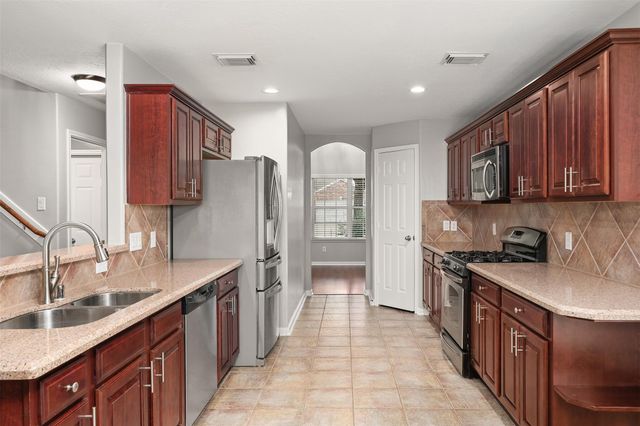 2605 Los Alamos Circle, Deer Park, TX 77536