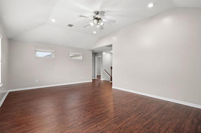 2605 Los Alamos Circle, Deer Park, TX 77536