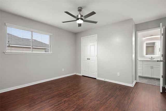 2605 Los Alamos Circle, Deer Park, TX 77536