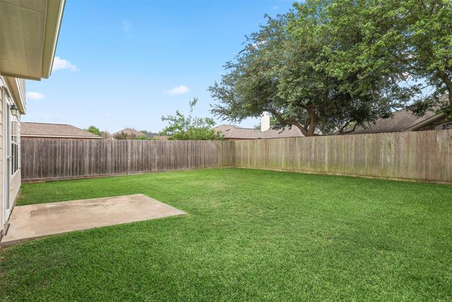 2605 Los Alamos Circle, Deer Park, TX 77536