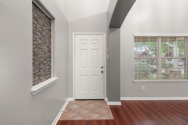 2605 Los Alamos Circle, Deer Park, TX 77536