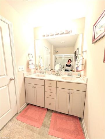 116 Covington Cove Court, Kernersville, NC 27284