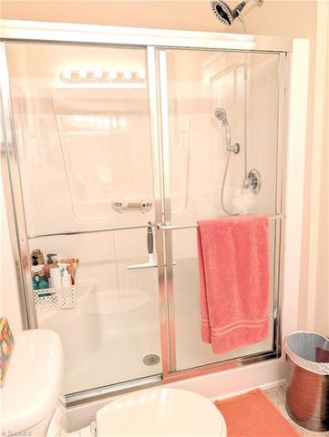 116 Covington Cove Court, Kernersville, NC 27284