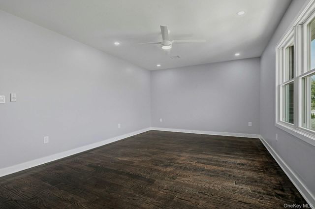 83-41 Little Neck Parkway, Glen Oaks, NY 11004