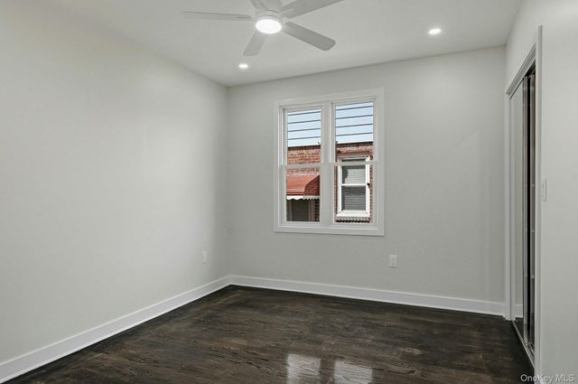 83-41 Little Neck Parkway, Glen Oaks, NY 11004