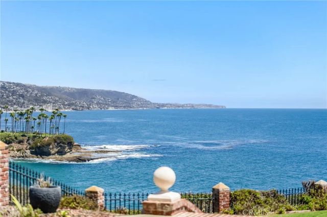 245 Crescent Bay Drive, Laguna Beach, CA 92651