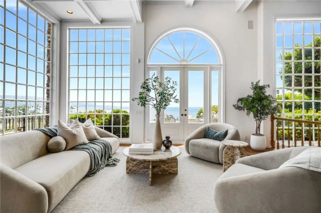 245 Crescent Bay Drive, Laguna Beach, CA 92651