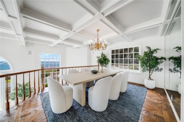 245 Crescent Bay Drive, Laguna Beach, CA 92651