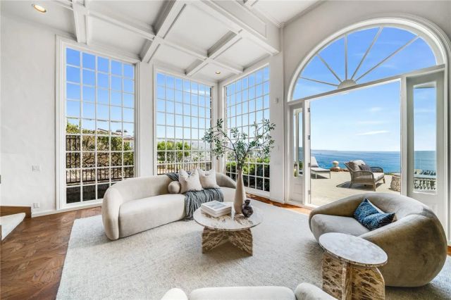 245 Crescent Bay Drive, Laguna Beach, CA 92651