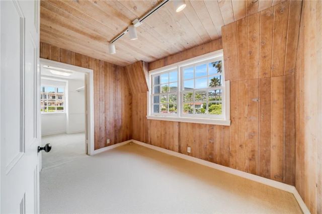 245 Crescent Bay Drive, Laguna Beach, CA 92651