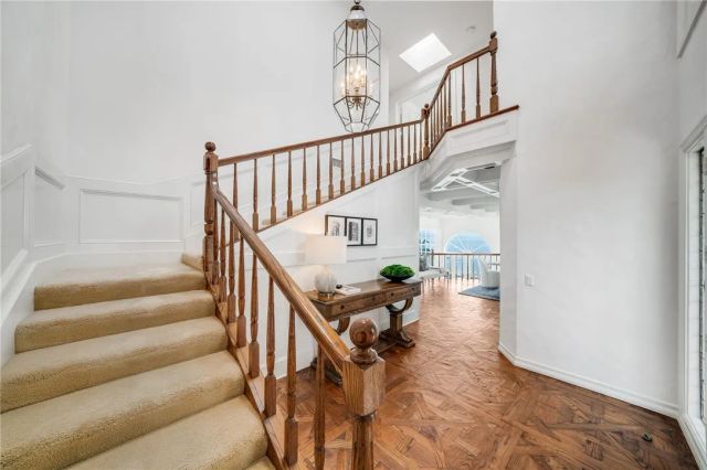 245 Crescent Bay Drive, Laguna Beach, CA 92651