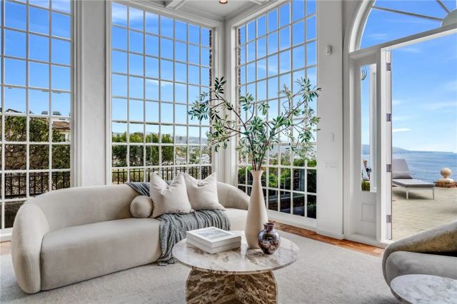 245 Crescent Bay Drive, Laguna Beach, CA 92651