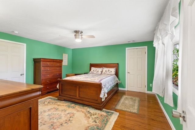 52 Coolidge Rd, Danvers, MA 01923