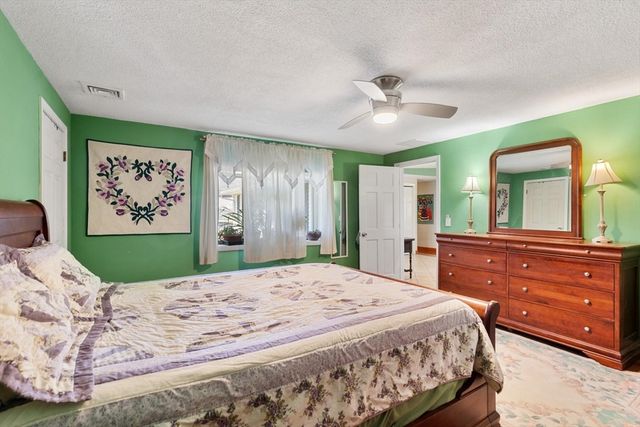 52 Coolidge Rd, Danvers, MA 01923