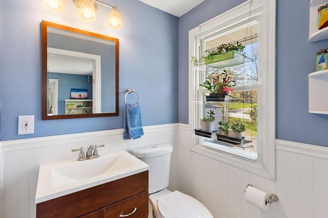 52 Coolidge Rd, Danvers, MA 01923