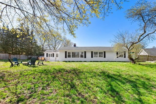 52 Coolidge Rd, Danvers, MA 01923