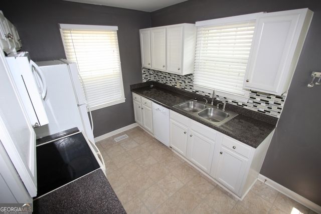 222 Beechwood Circle, Lagrange, GA 30240