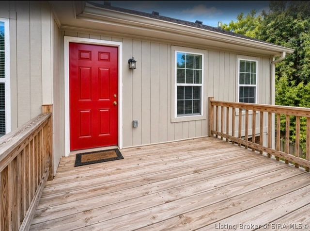 4207 Glenbrook W, New Albany, IN 47150