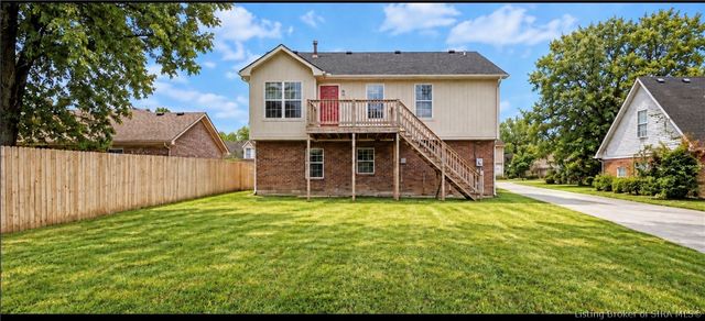 4207 Glenbrook W, New Albany, IN 47150