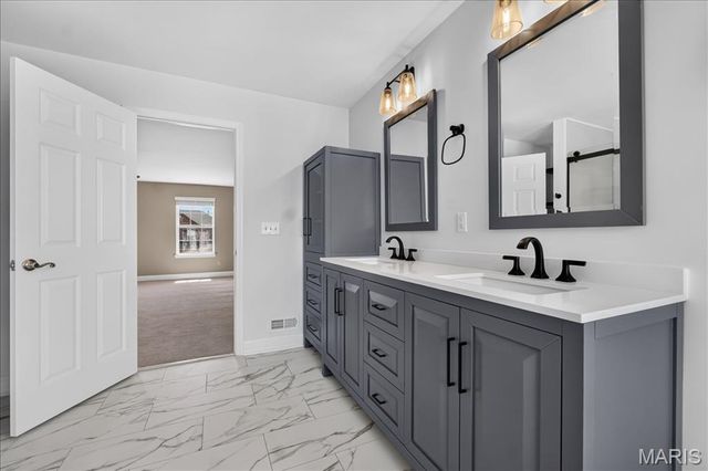 42 Scarlet Meadows Court, O'fallon, MO 63366